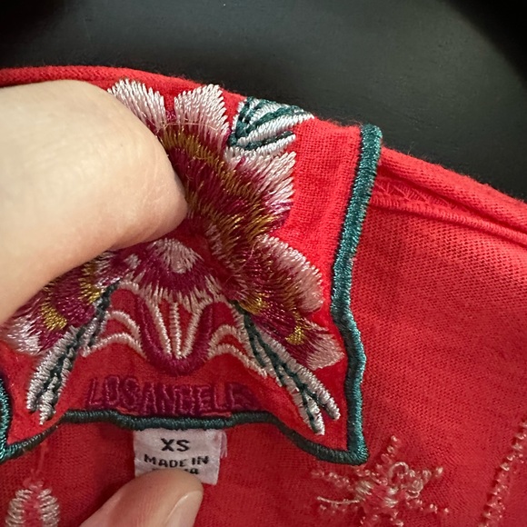 Johnny Was long puff sleeve cotton tee - Picture 4 of 4